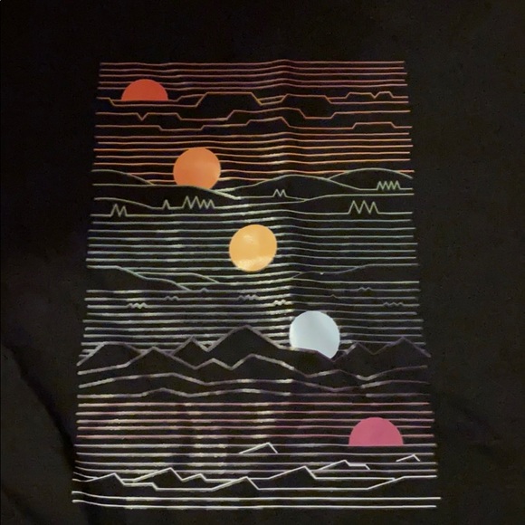 graphic tee - Picture 2 of 2